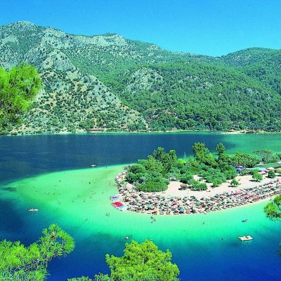 pensione in albania dall'italia